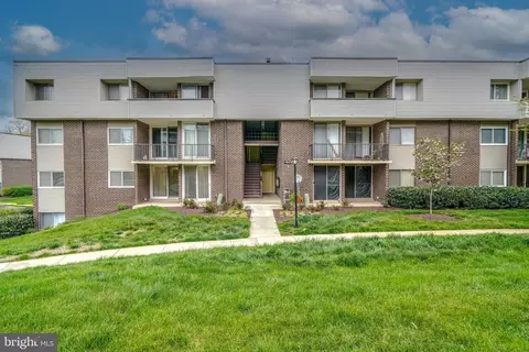 10228 Prince Pl #14-101, Marlboro, MD 20774