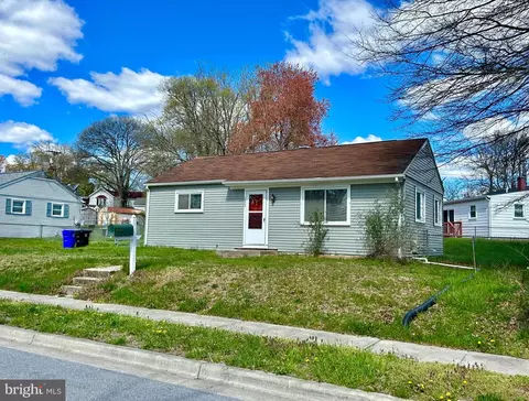 1003 Marton St, Laurel, MD 20707 photo 2