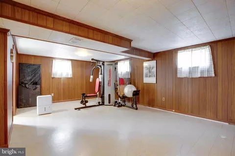 Exterior - 5705 Spruce Dr, Clinton, MD 20735 photo 4 of 17