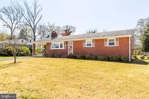Exterior - 5705 Spruce Dr, Clinton, MD 20735 photo 17 of 17
