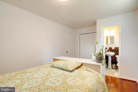 Bedroom - 5705 Spruce Dr, Clinton, MD 20735 photo 2 of 4