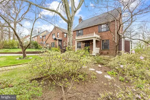 Exterior - 5726 39th Ave, Hyattsville, MD 20781 photo 3 of 11