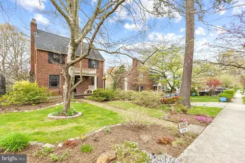 Exterior - 5726 39th Ave, Hyattsville, MD 20781 photo 2 of 11