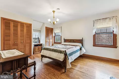 Bedroom - 5726 39th Ave, Hyattsville, MD 20781 photo 1 of 4