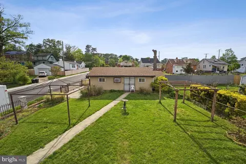 4200 29th St, Mount Rainier, MD 20712 photo 5