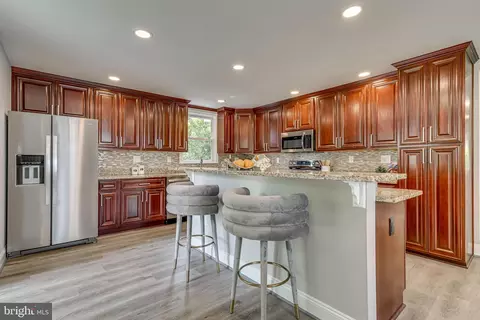 Kitchen - 4105 30th St, Mount Rainier, MD 20712 photo 2 of 5