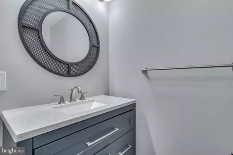Bath - 4105 30th St, Mount Rainier, MD 20712 photo 1 of 6
