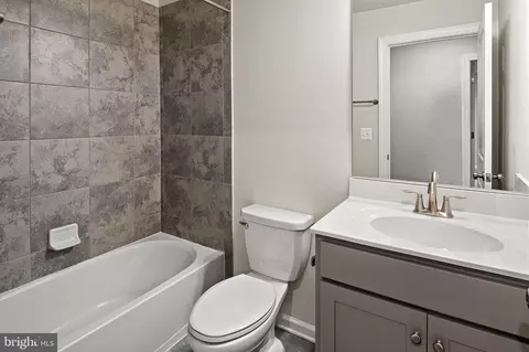 Bath - 9620 Block St #302, Lanham, MD 20706 photo 4 of 4