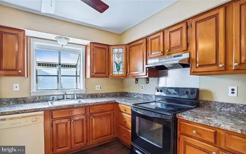 Kitchen - 9009 1st St, Lanham, MD 20706 photo 1 of 1