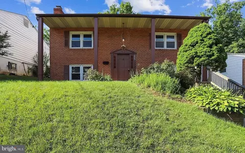 9009 1st St, Lanham, MD 20706