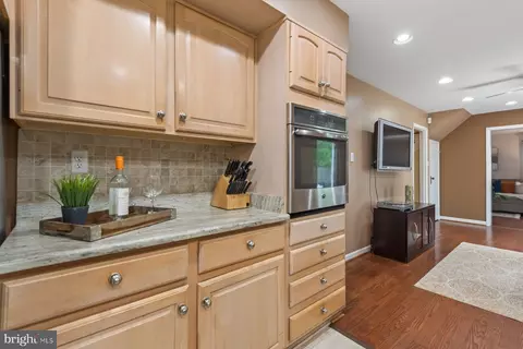 12204 Mackell Ln, Bowie, MD 20715 photo 17