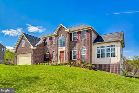 1810 Orchard Hill Dr, Fort Washington, MD 20744