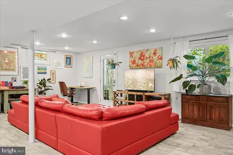 Living - 4501 30th St, Mount Rainier, MD 20712 photo 7 of 9