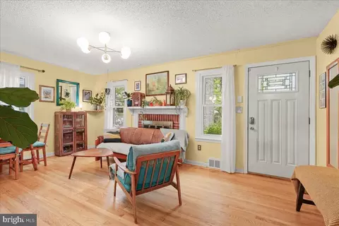Living - 4501 30th St, Mount Rainier, MD 20712 photo 1 of 9