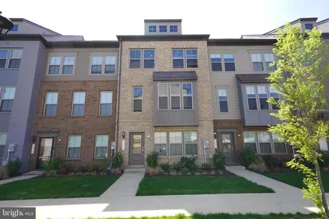 229 Albany Pl, Marlboro, MD 20774