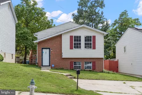 6107 L St, Fairmount Heights, MD 20743