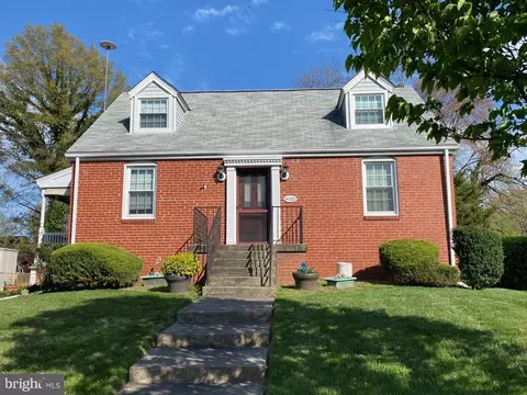 9023 49th Ave, College Park, MD 20740