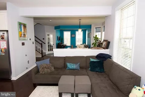 Living - 9600 Smithview Pl, Lanham, MD 20706 photo 3 of 5