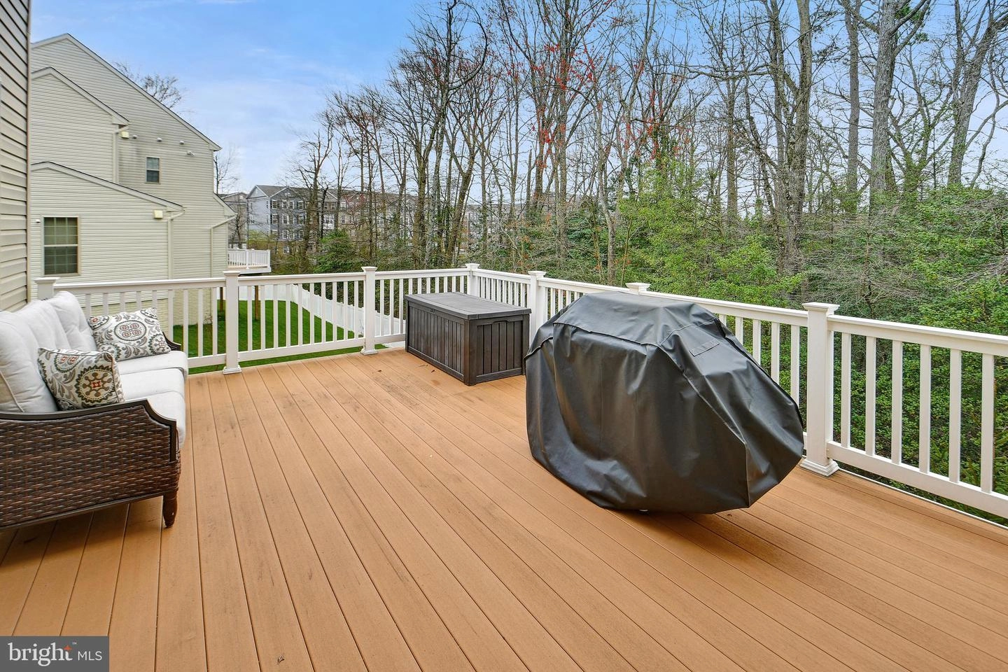 Exterior - 8000 Hubble Dr, Lanham, MD 20706 photo 4 of 6