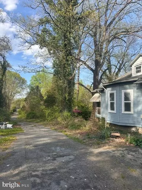 Exterior - 9021 Howser Ln, Lanham, MD 20706 photo 12 of 23