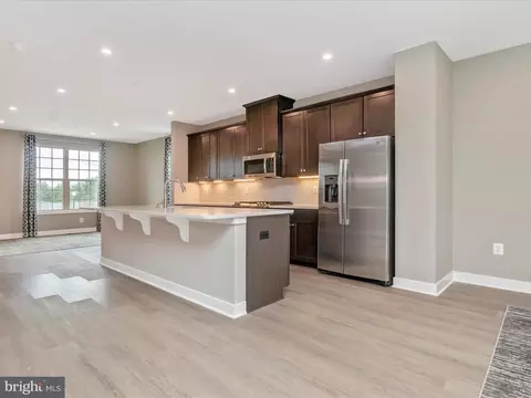 Kitchen - 14801 Willow Run Ln, Laurel, MD 20707 photo 3 of 7