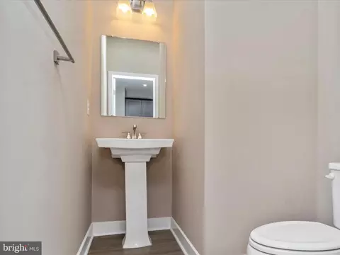 Bath - 14801 Willow Run Ln, Laurel, MD 20707 photo 1 of 9