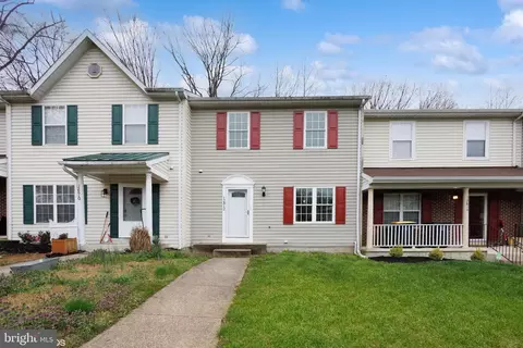 12812 Carousel Ct, Marlboro, MD 20772