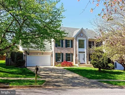 1613 Old Drummer Boy Ln, Fort Washington, MD 20744