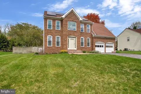 14512 Dolbrook Ln, Bowie, MD 20721