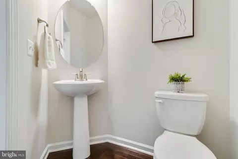 Bath - 13706 Missouri Ave, Brandywine, MD 20613 photo 1 of 8