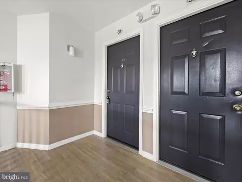 Entry Way - 7908 Crows Nest Ct #313, Laurel, MD 20707 photo 2 of 3