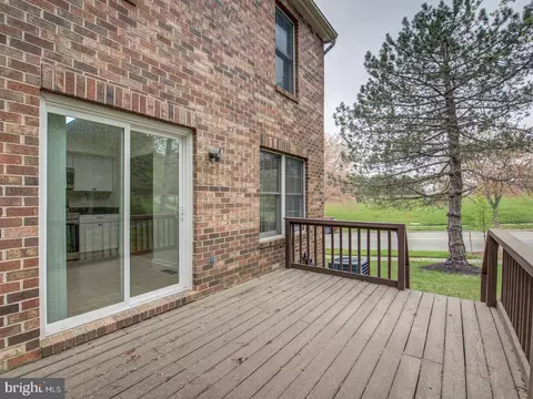 Exterior - 9200 Ispahan Loop, Laurel, MD 20708 photo 10 of 11