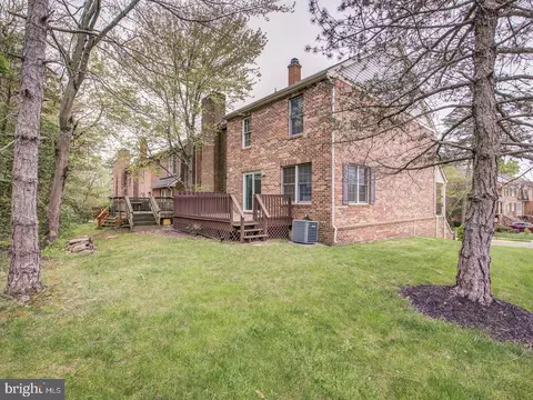 Exterior - 9200 Ispahan Loop, Laurel, MD 20708 photo 5 of 11