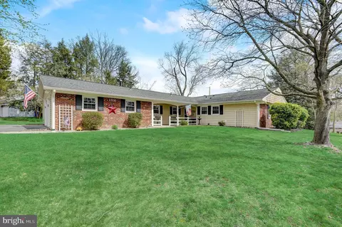 13116 Ovalstone Ln, Bowie, MD 20715