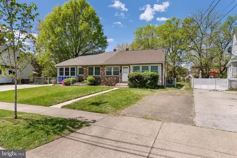 6706 25th Ave, Hyattsville, MD 20782