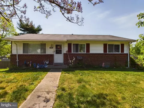 8001 Boundary Dr, District Heights, MD 20747