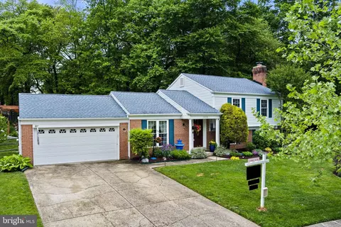 Exterior - 10000 Madronawood Dr, Laurel, MD 20708 photo 4 of 24