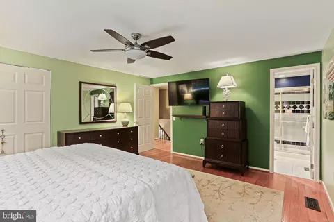Bedroom - 10000 Madronawood Dr, Laurel, MD 20708 photo 2 of 3