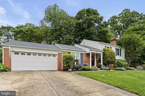 Exterior - 10000 Madronawood Dr, Laurel, MD 20708 photo 2 of 24