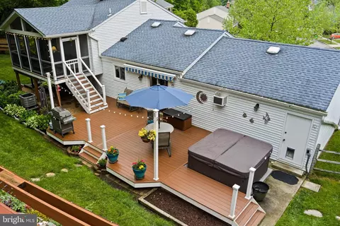 Exterior - 10000 Madronawood Dr, Laurel, MD 20708 photo 9 of 24