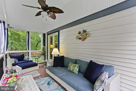 Exterior - 10000 Madronawood Dr, Laurel, MD 20708 photo 5 of 24