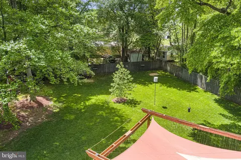 Exterior - 10000 Madronawood Dr, Laurel, MD 20708 photo 21 of 24