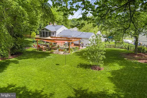 Exterior - 10000 Madronawood Dr, Laurel, MD 20708 photo 14 of 24