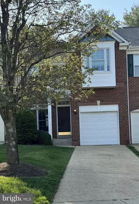 2053 Woodshade Ct, Bowie, MD 20721