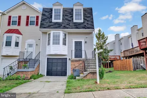 7232 S Ora Ct, Greenbelt, MD 20770