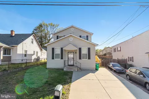 311 Cedarleaf Ave, Capitol Heights, MD 20743