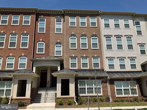 5524 Lanteen St, Lanham, MD 20706