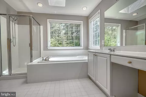 Bath - 10206 Waterwell Way, Laurel, MD 20708 photo 3 of 7