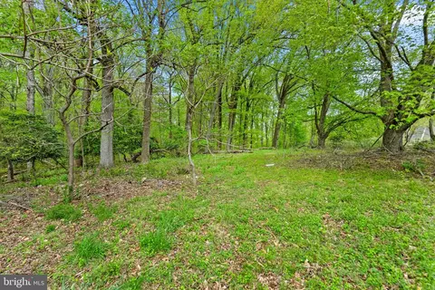 7212 Webster Ln, Fort Washington, MD 20744