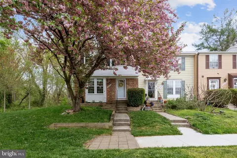 2830 Nomad Ct W, Bowie, MD 20716